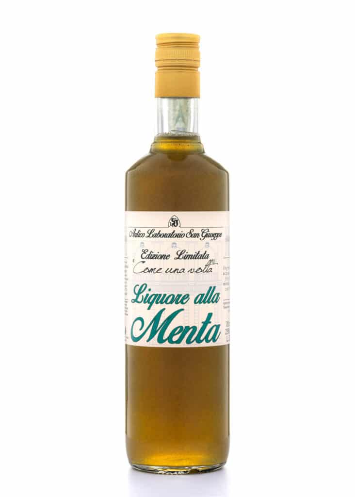 LIQUORE ALLA MENTA