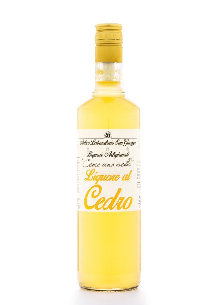 LIQUORE AL CEDRO